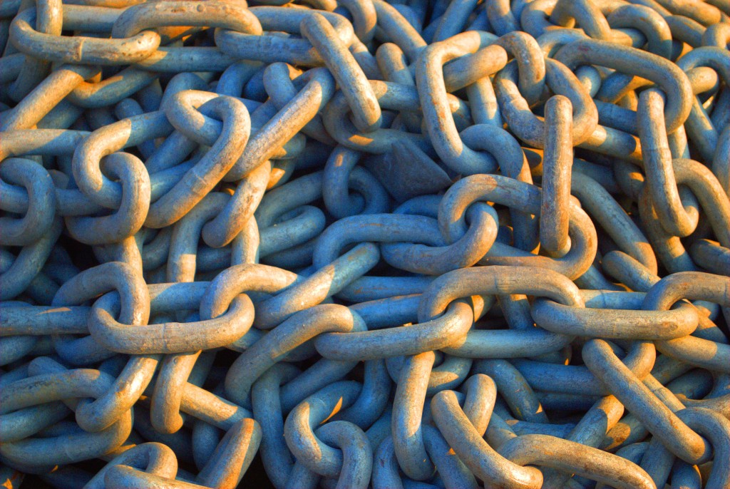 Chains_Marseille - Copy